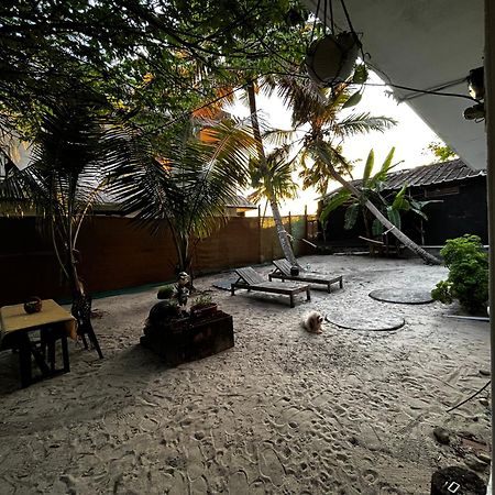 House In The Beach Alappuzha ภายนอก รูปภาพ