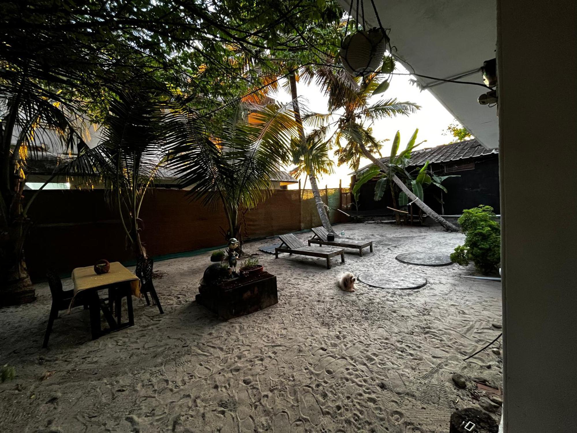 House In The Beach Alappuzha ภายนอก รูปภาพ